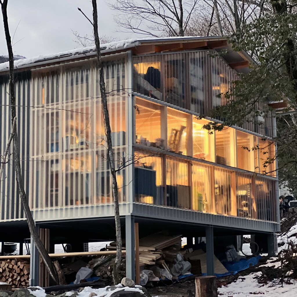 house M / factory T image