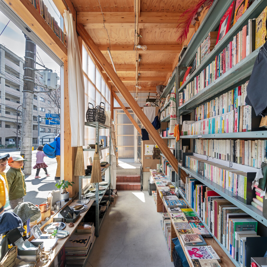 house S / shop B・ba hütte. image