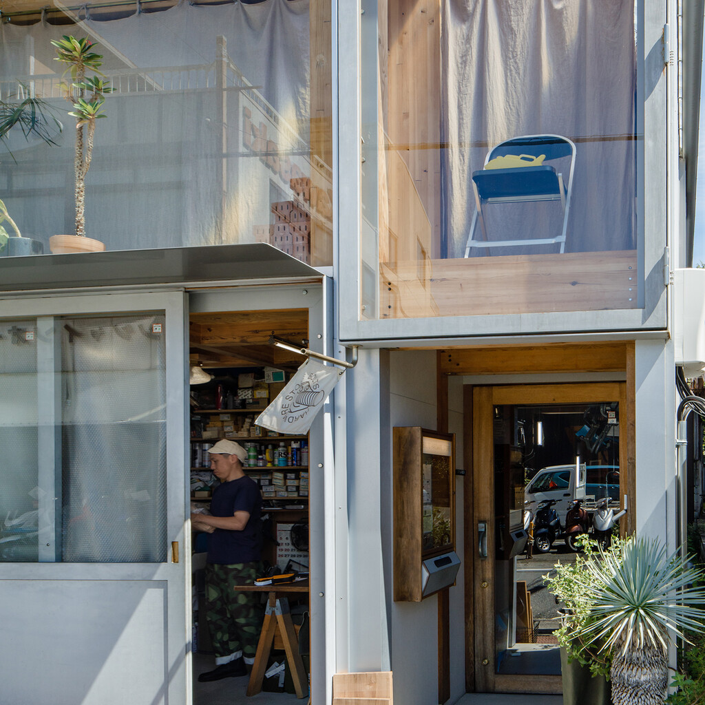 house A / shop B・Bolts Hardware Store image